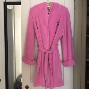 **PINK HELLO KITTY Robe**
